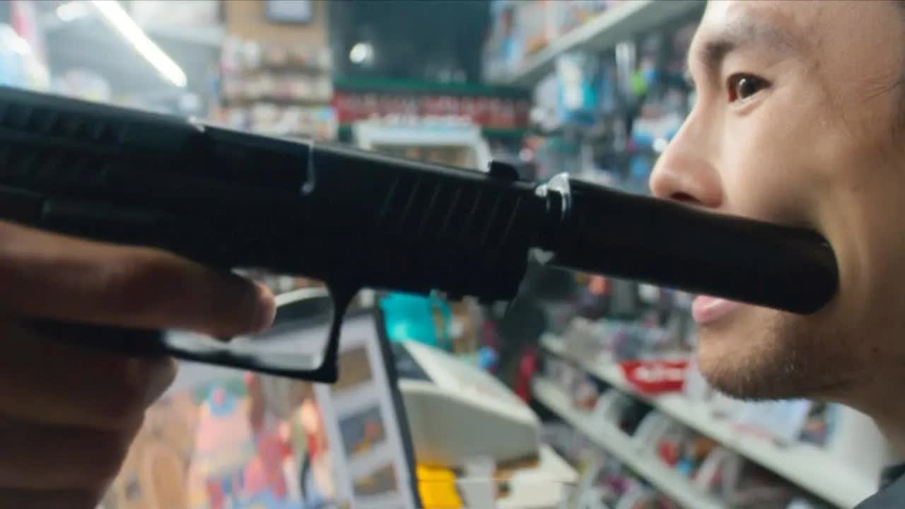 儿子身中18枪，顶级杀手怒抢9000万，一人血洗黑帮！高能动作电影