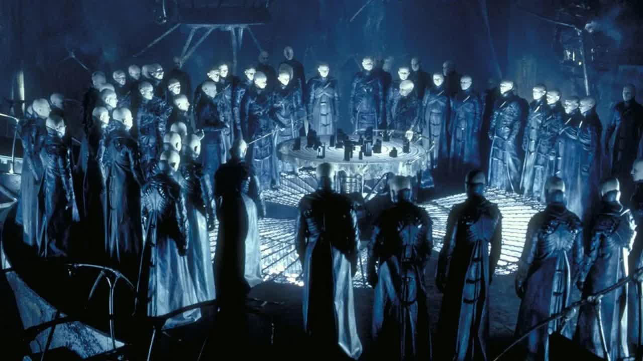 被片名耽誤的神片，這部小眾科幻悬疑片的脑洞你根本无法想像！