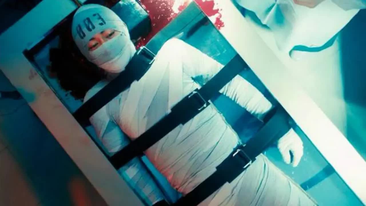 【一米电影】男子拥有不死之身，每天要死1000次，竟然还能召唤战斗神兽！