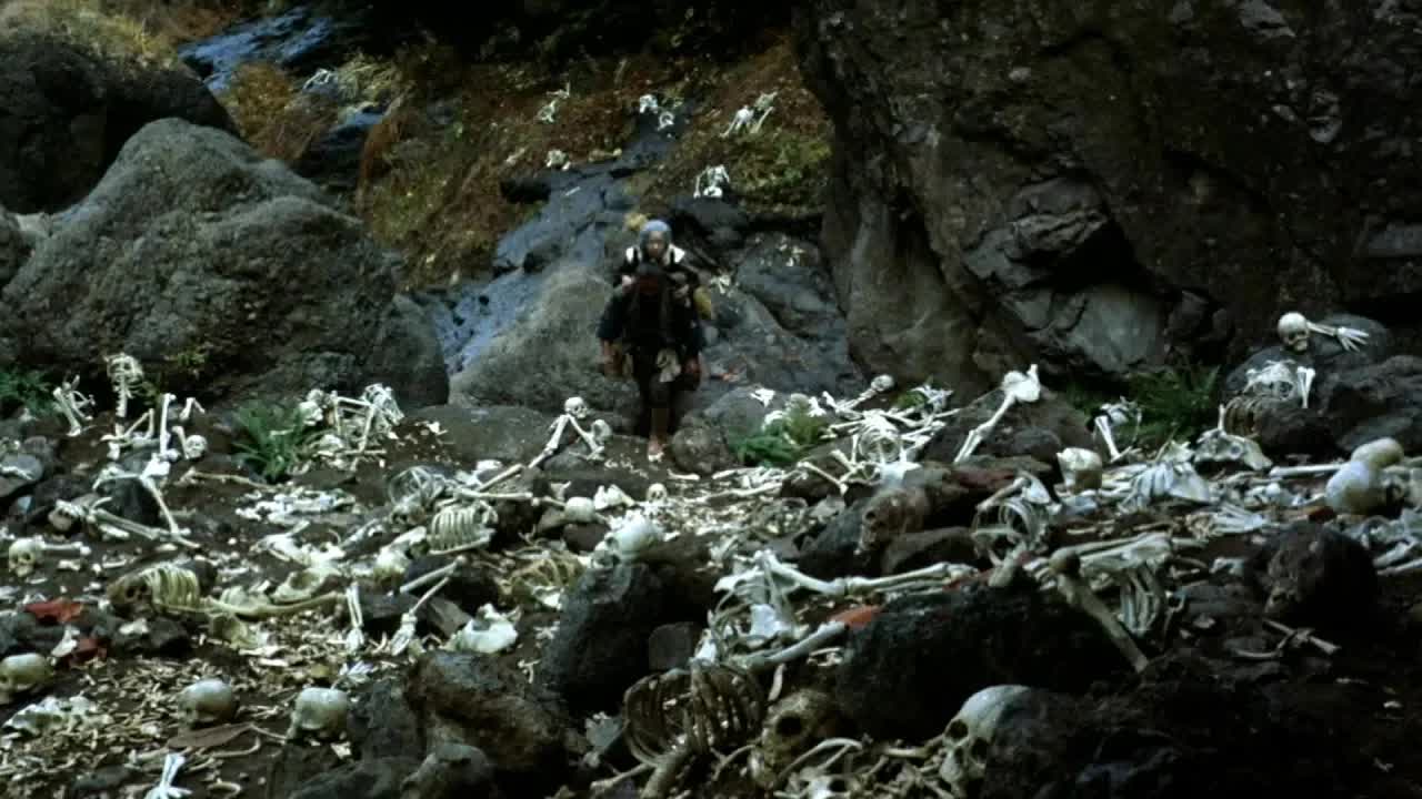 【Yue】Amoviethat&rsquo;srawandcrazy,itmakesmybackshiver!