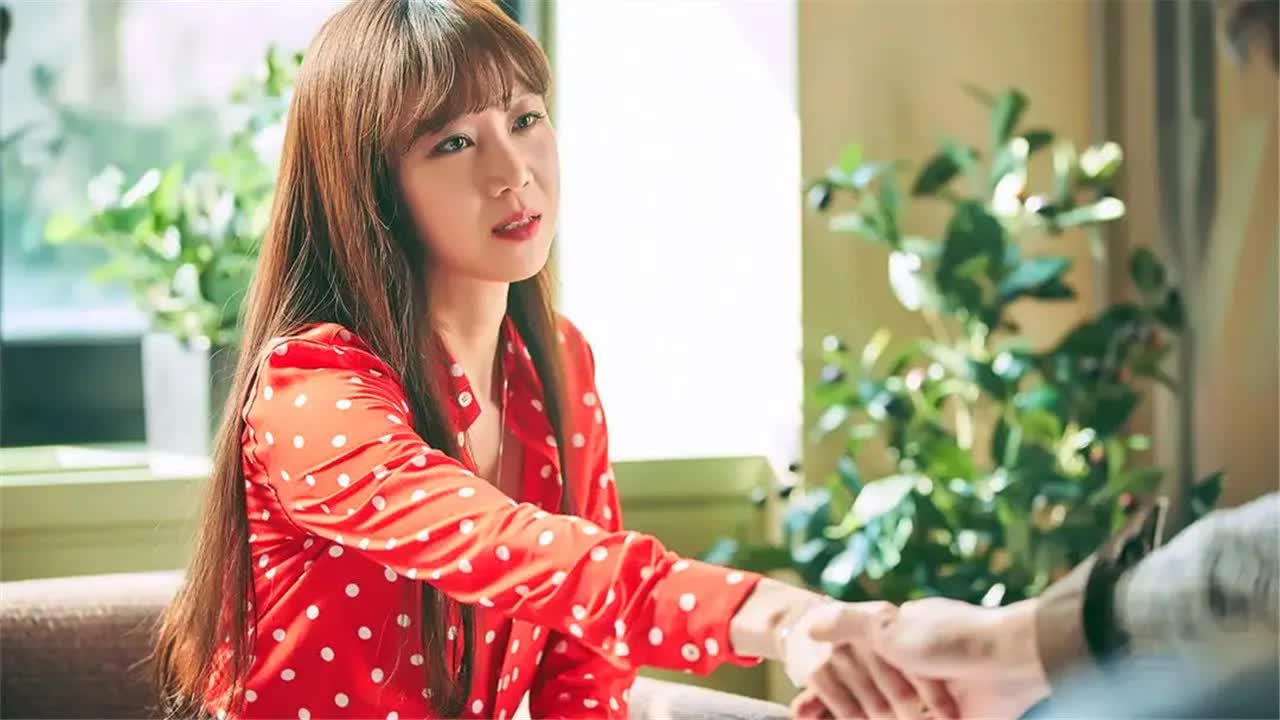 男人喝多就&ldquo;断片&rdquo;，女人喝多就&ldquo;乱来&rdquo;，这两人真是绝配！